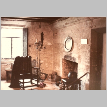 1984-08 - Britain Tour 35 - Warwick Guard Chamber.jpg